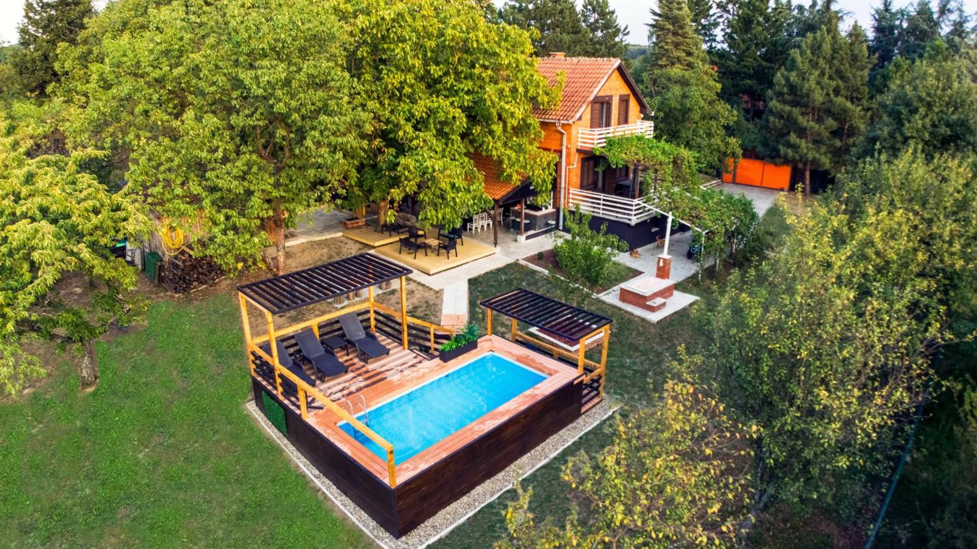 Villa Dijana - Pool, Spa, Outdoor Kitchen Белград Екстер'єр фото